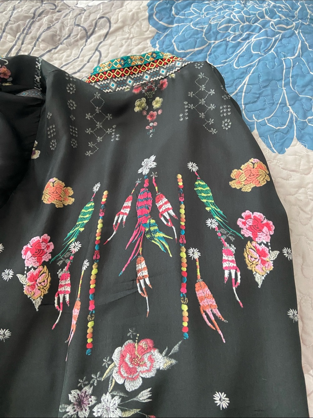 Johnny Was Floral & Crane Kimono Black - Navy with Multicolored/Silk - Picture 5 of 12